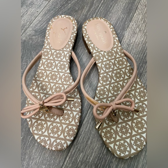 Kate Spade Leather Beige & Pink Flip Flop Sandals Size 6 - Picture 5 of 11